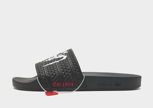 Adilette Korn Slides