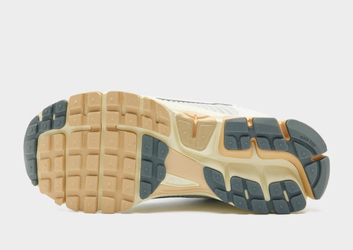 Zoom Vomero 5 Women's
