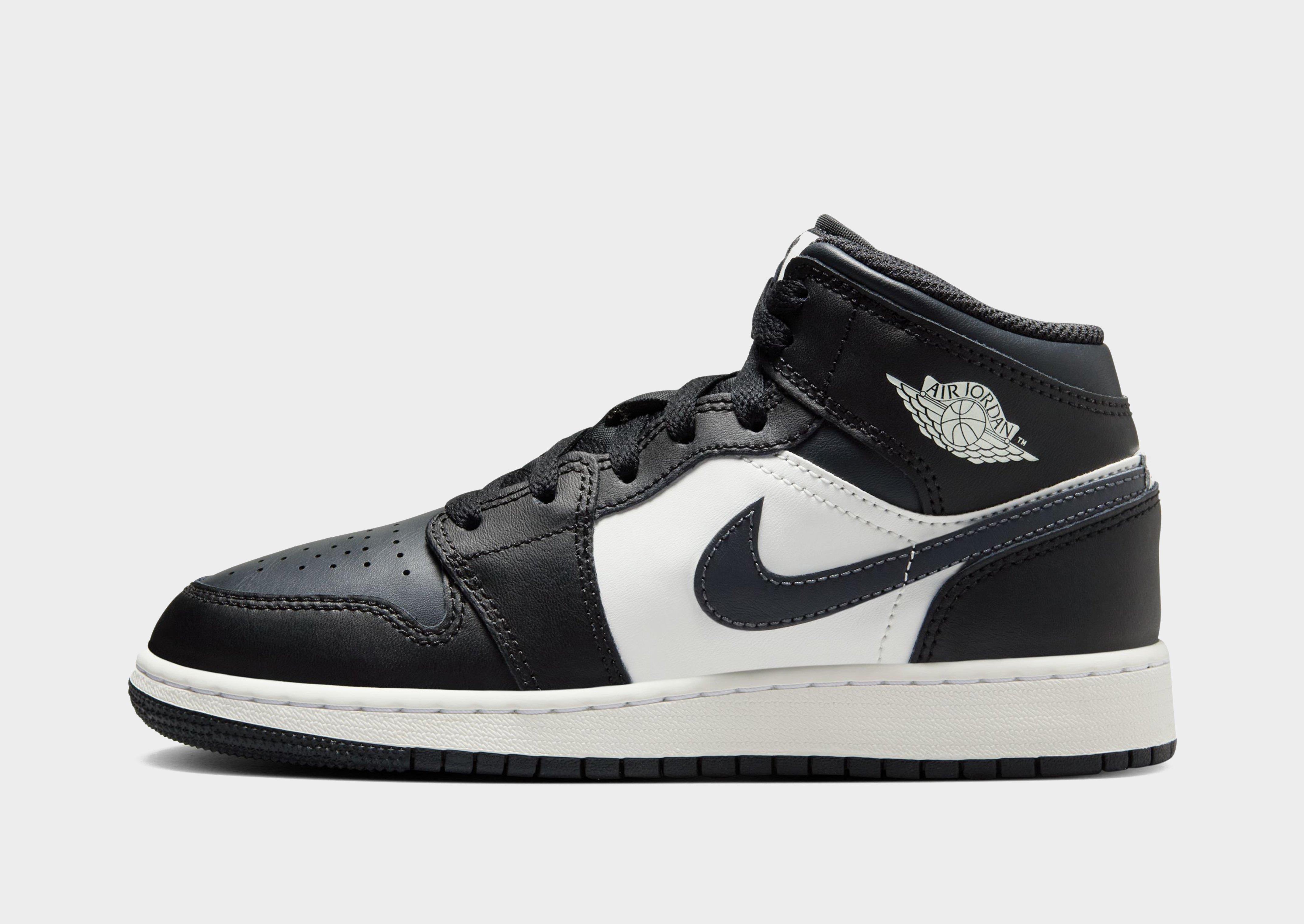Air 1 Mid Junior's