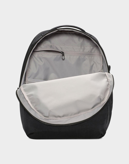 Aura Backpack (24L)