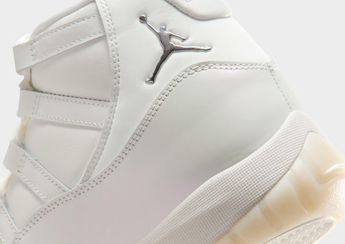 Air 11 Retro Women's