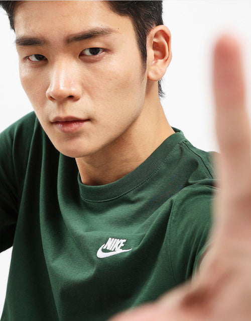 Sportswear Club T-Shirt
