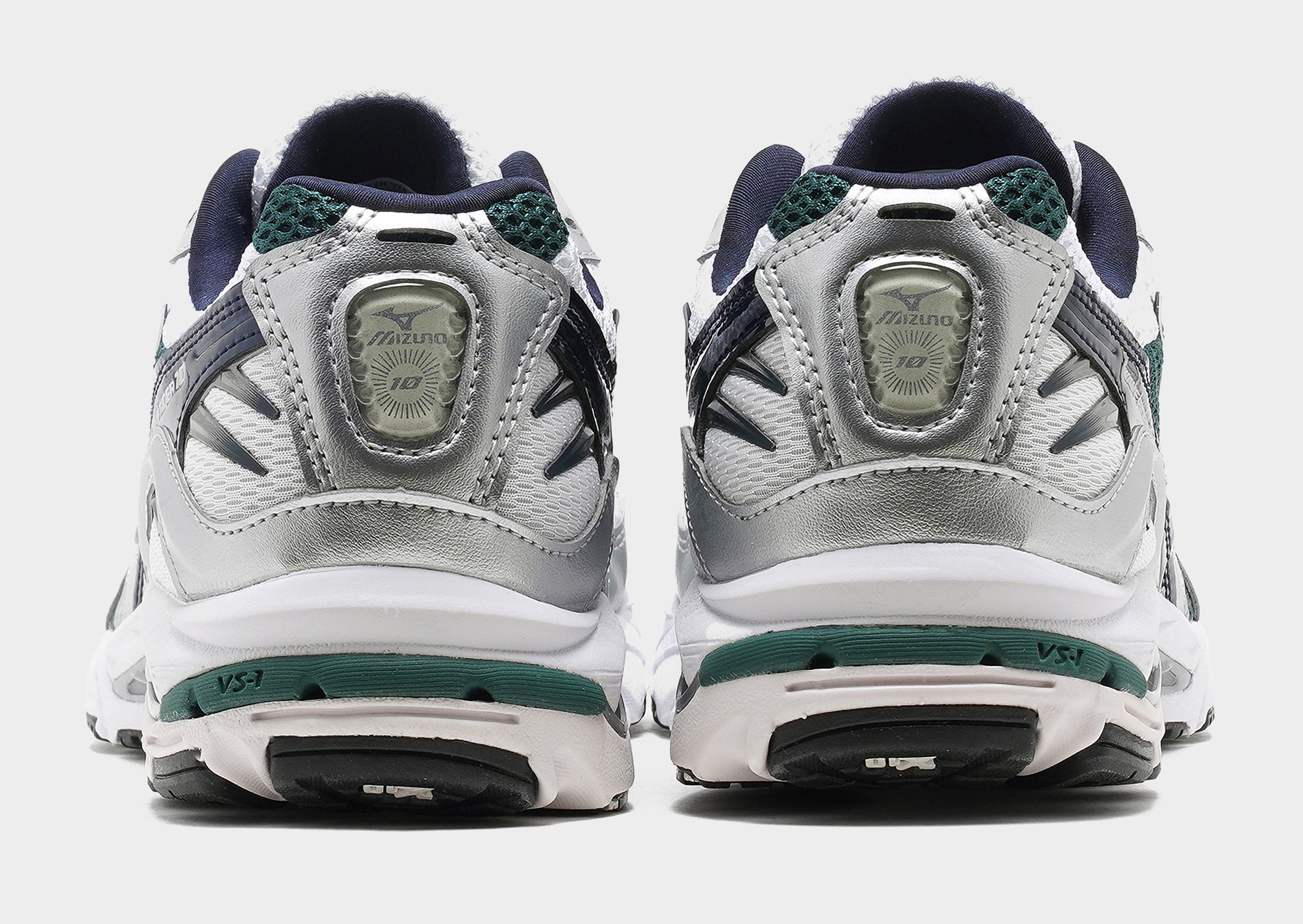 White Mizuno Wave Rider 10 JD Sports Malaysia