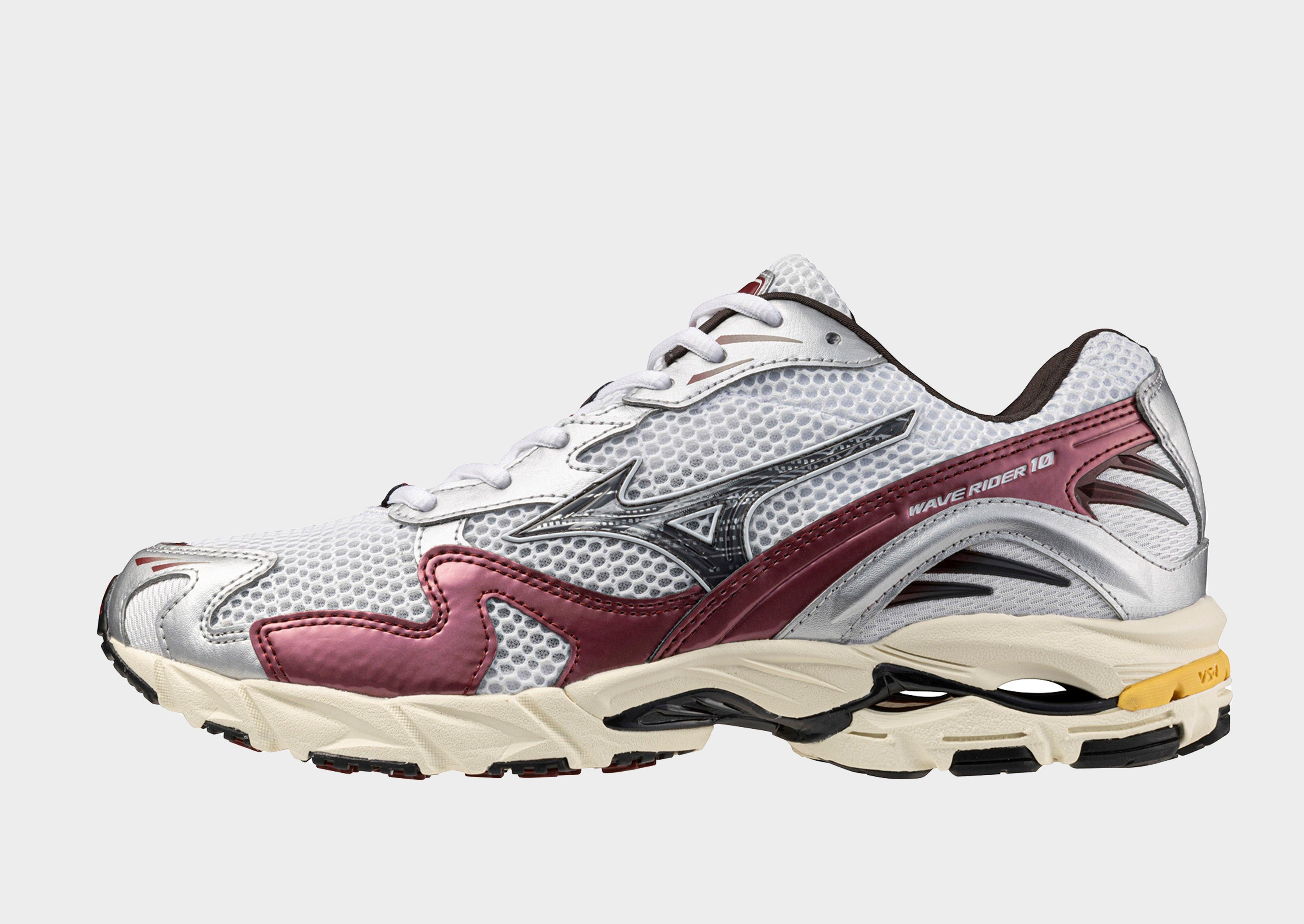 White Mizuno Wave Rider 10 - JD Sports Malaysia