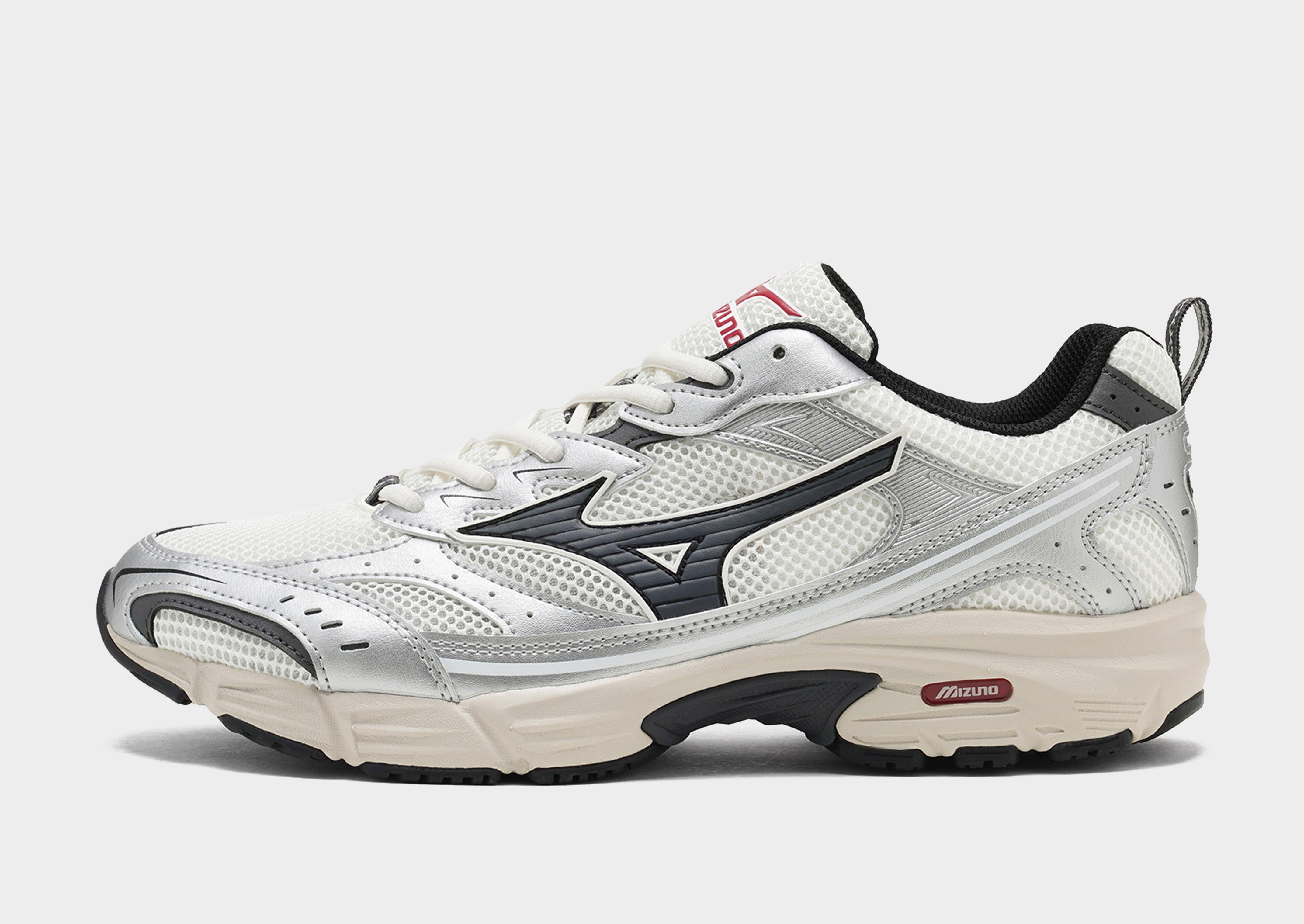 White Mizuno Maximizer - JD Sports Malaysia