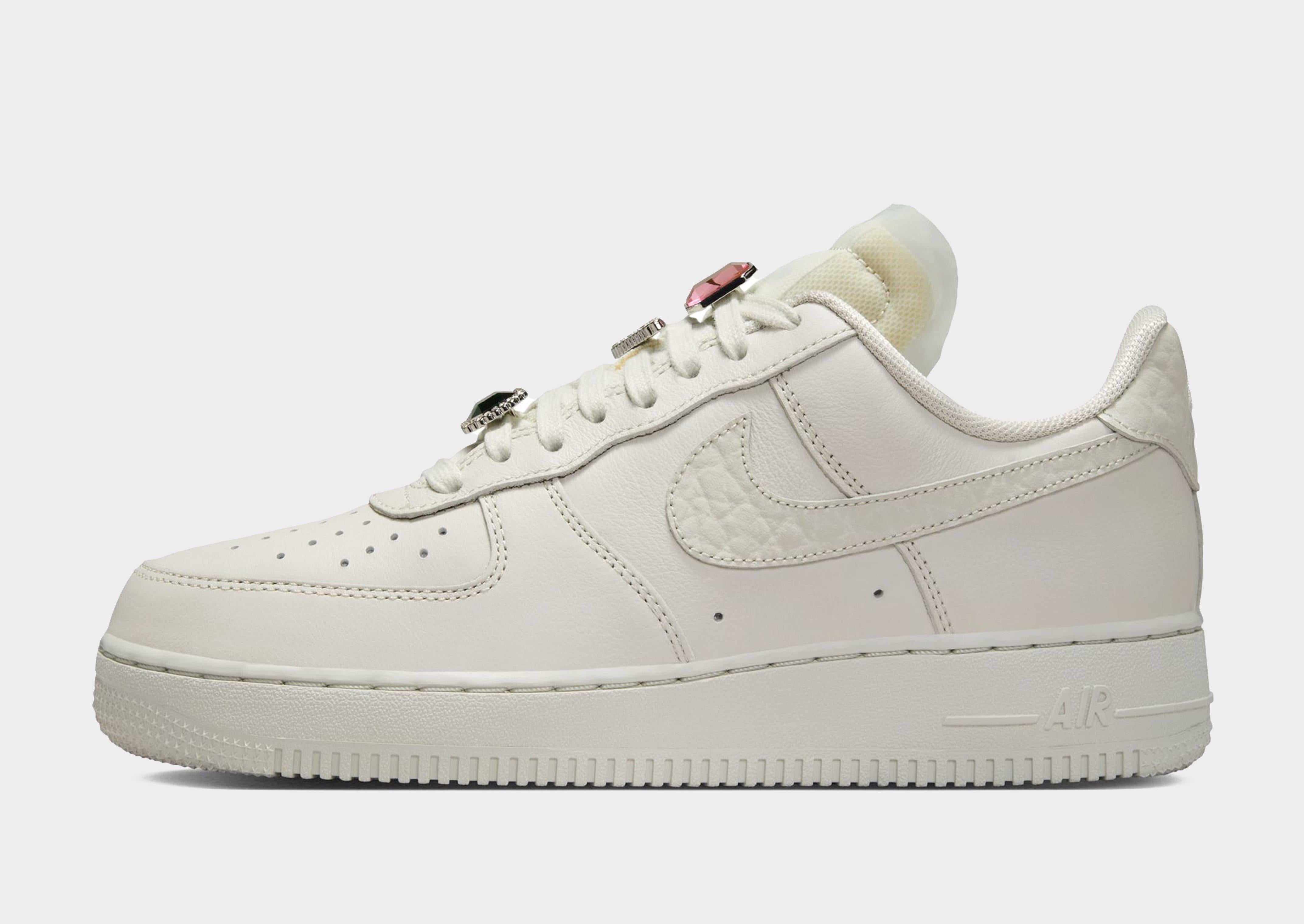 nike air force 1 se premium white