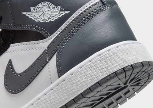 Air 1 Mid Junior's