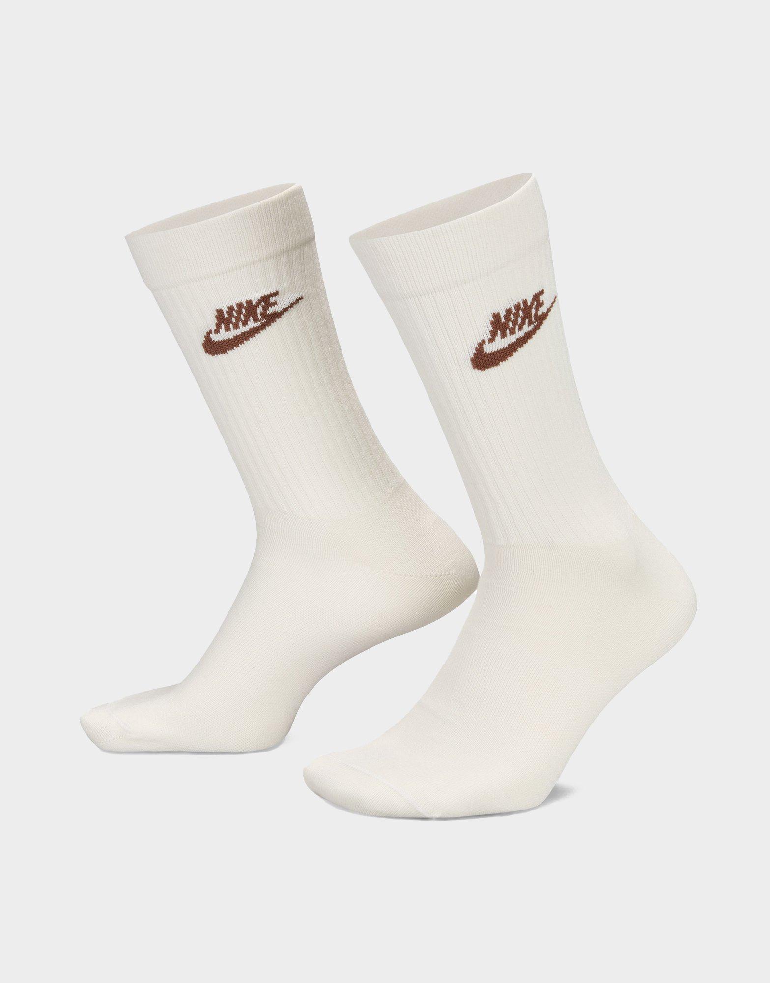 Sportswear Essential Crew Socks