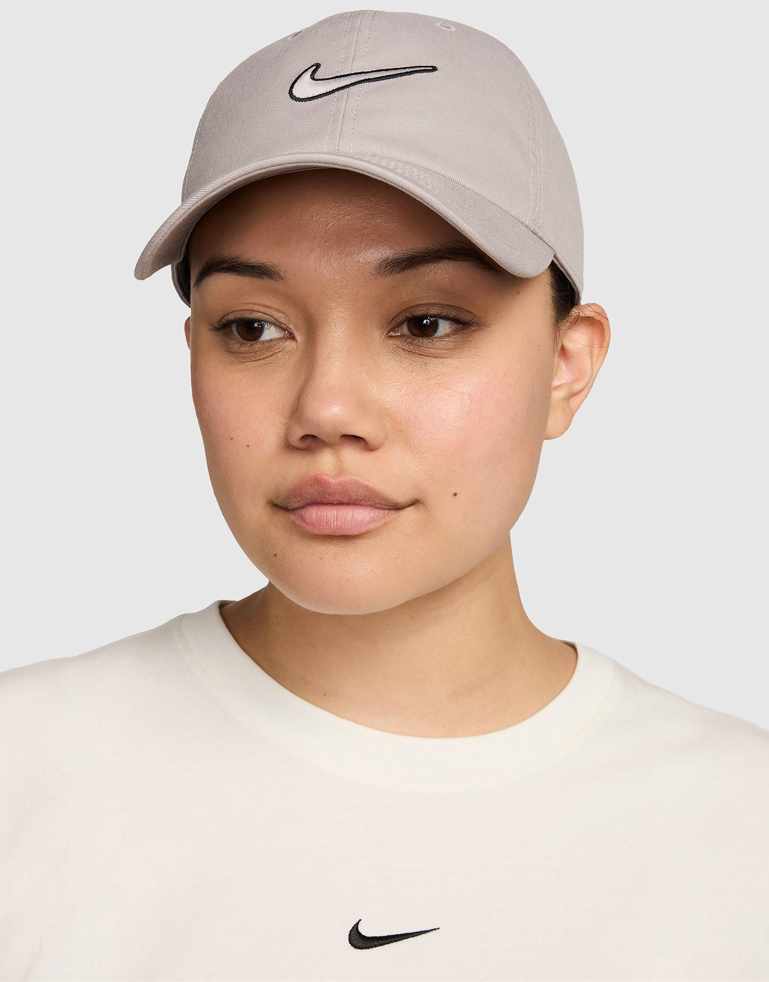 grey nike baseball cap