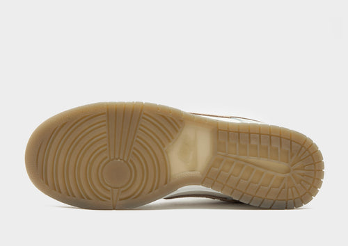 Dunk Low Retro SE