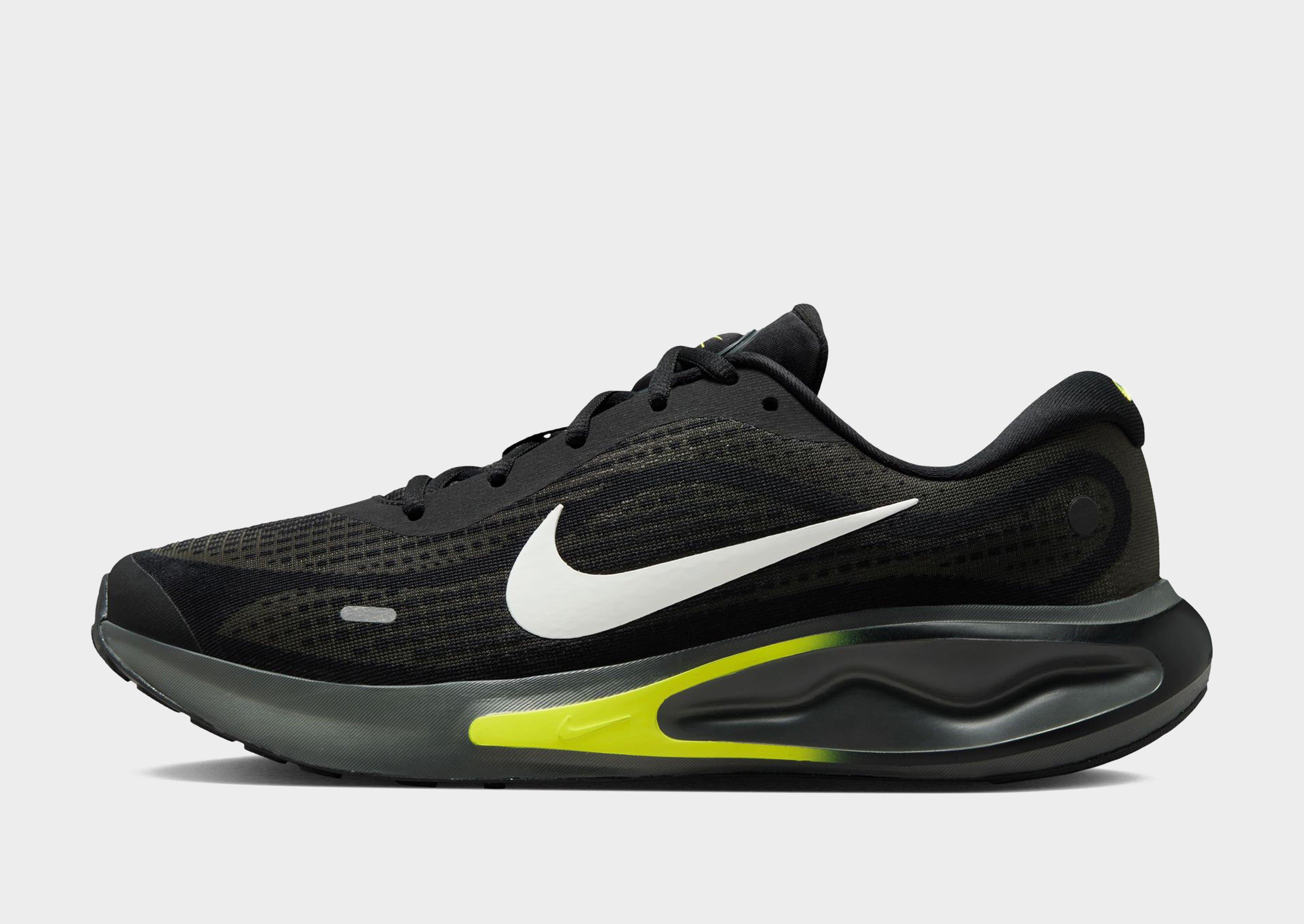 nike joy black running shoes