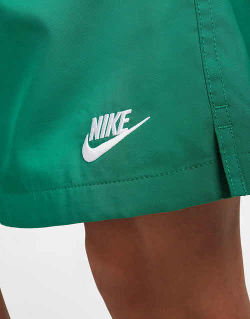 Club Woven Flow Shorts