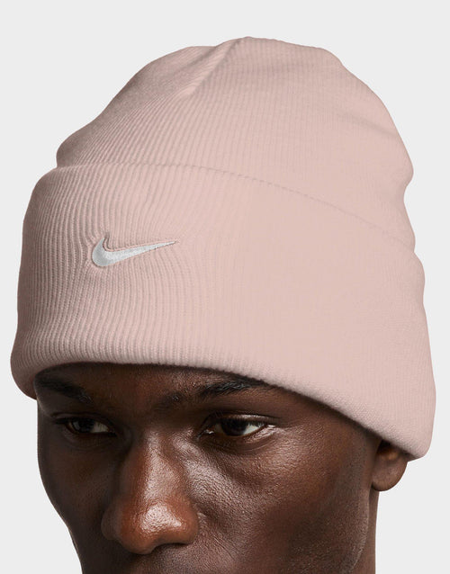 Peak Swoosh Beanie