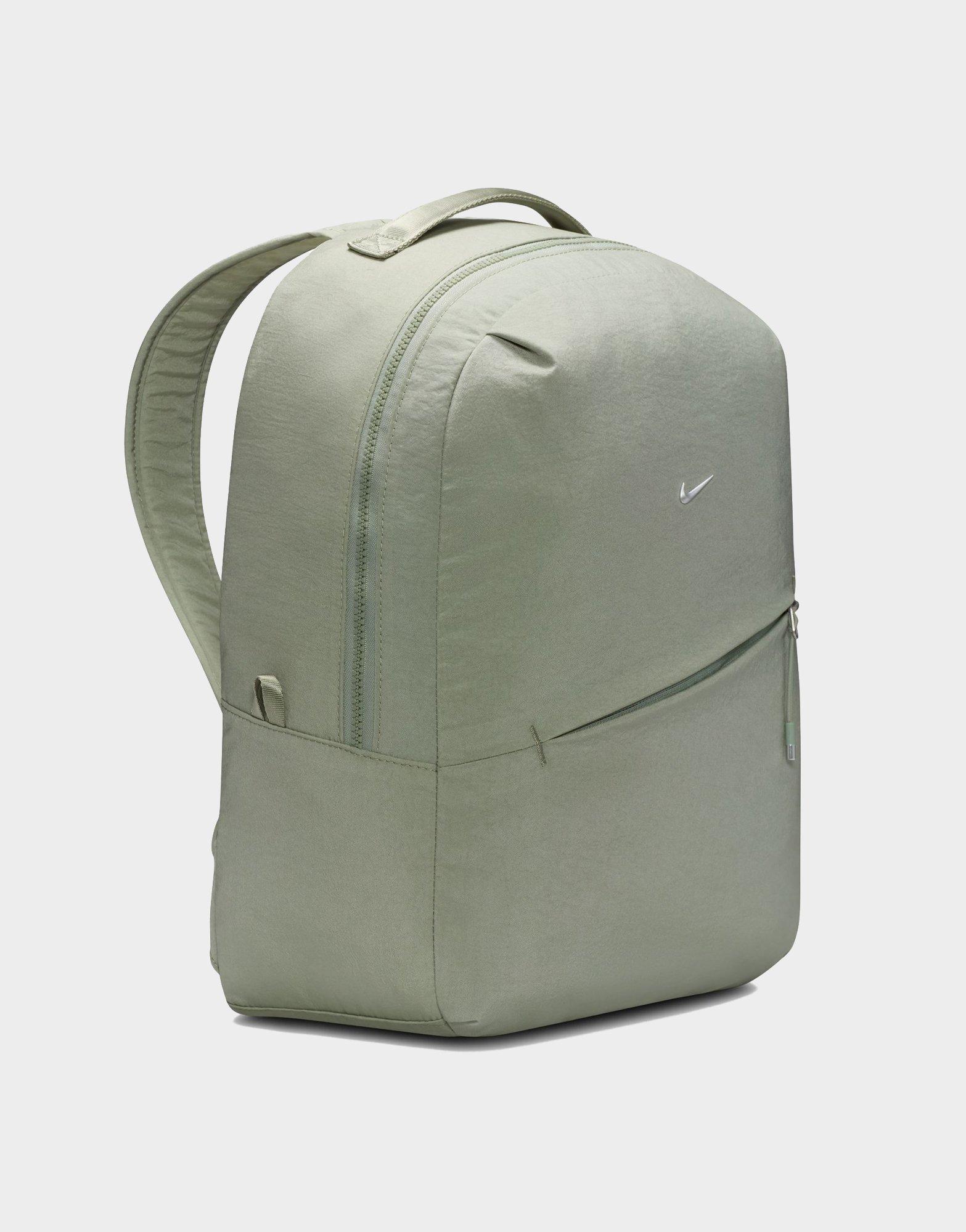 Aura Backpack