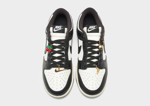 Dunk Low SE Women's