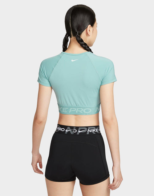 Pro Cropped Graphic Top