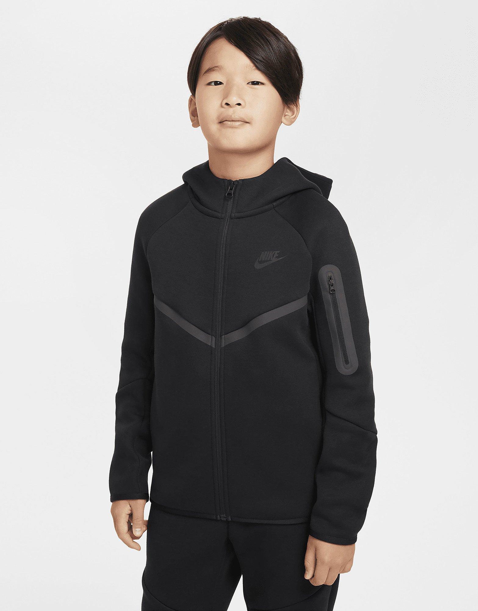 black nike tech fleece tracksuit junior