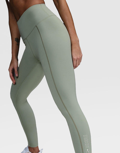 Training Swoosh Leggings