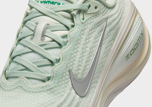 Vomero Plus Women's