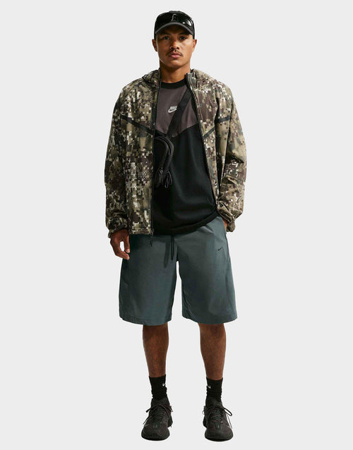 Tech Helios Shorts