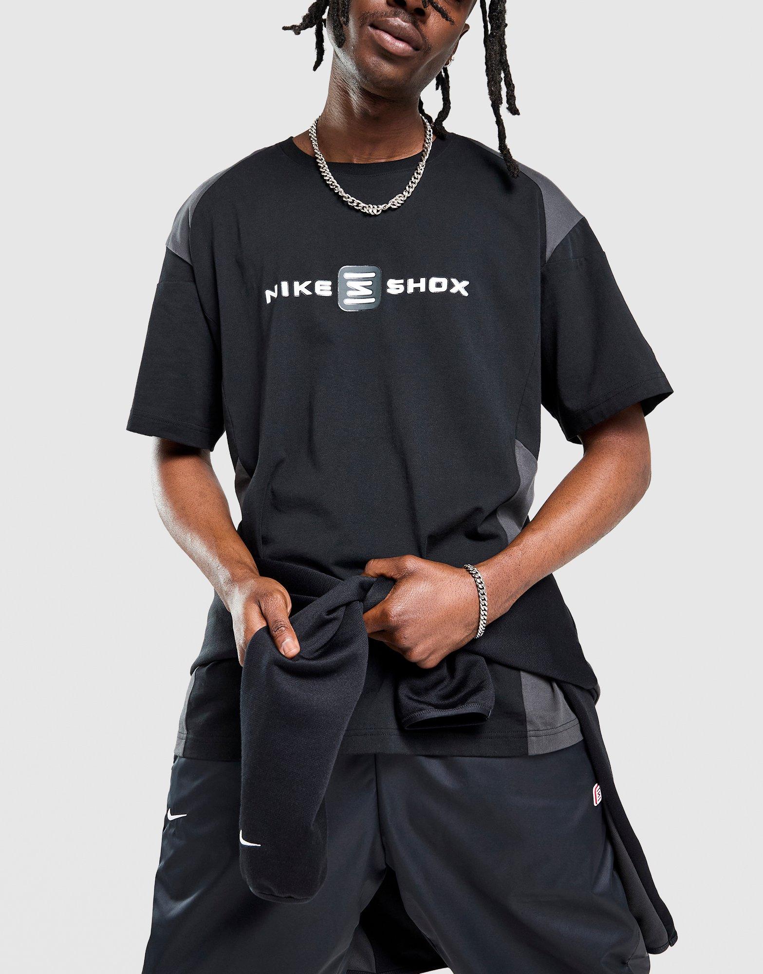 nike sportswear shox