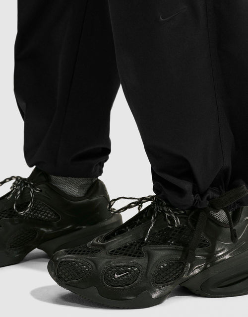 Sportswear Loose Mid-Rise Utility Cargo Pants