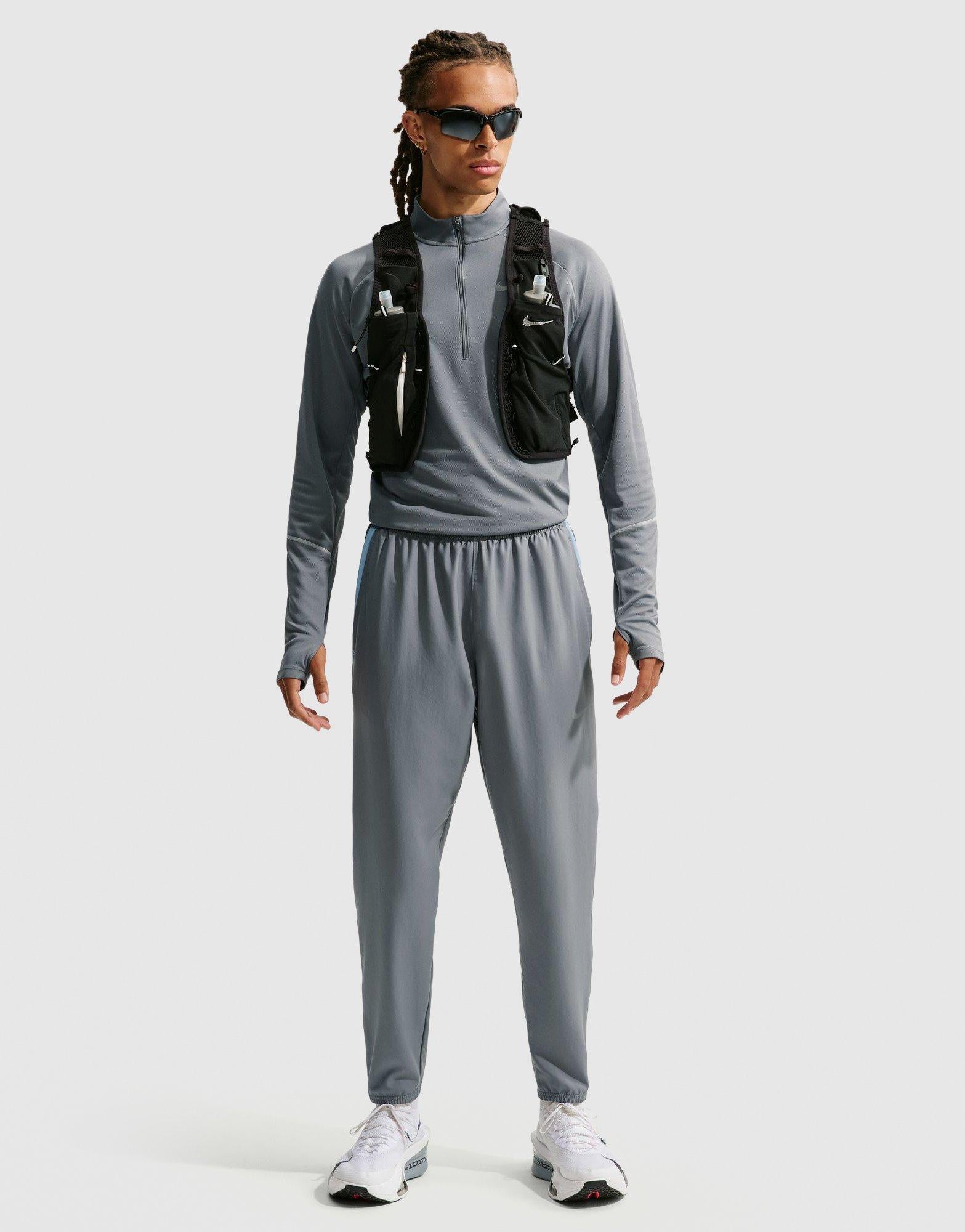 Challenger Dri-FIT Woven Running Pants