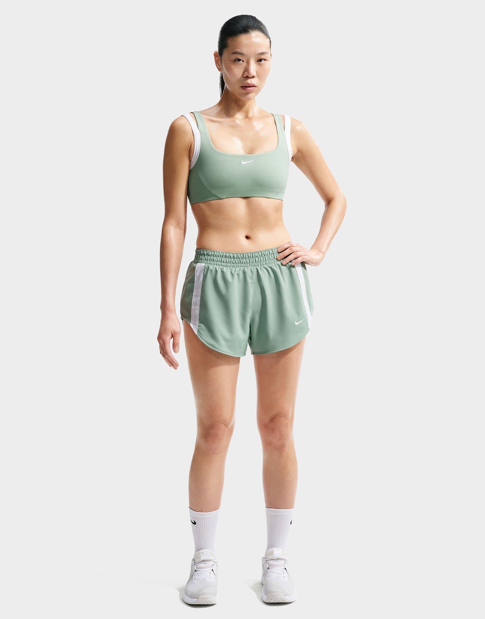 One Woven Shorts