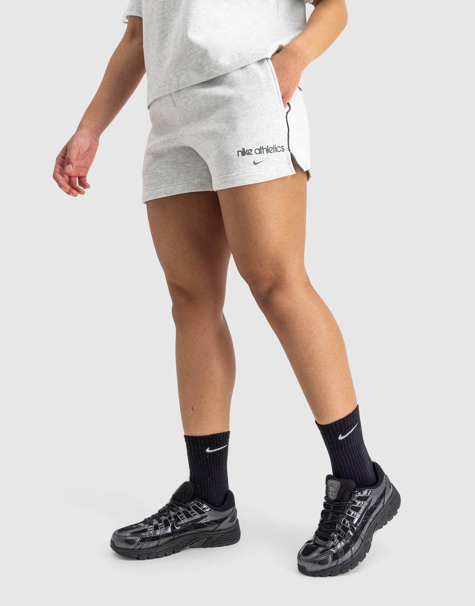 Gym Life Swoosh 4" Shorts