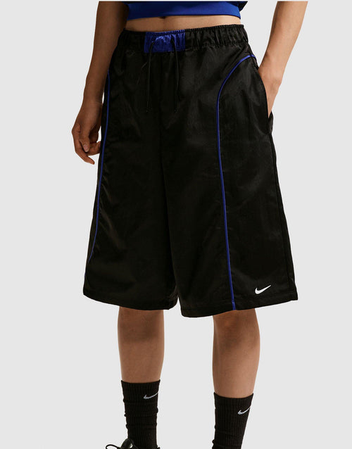 Sportswear Loose Mid-Rise Woven Shorts