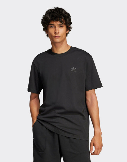 Trefoil Series T-Shirt