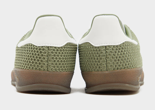 Gazelle Indoor