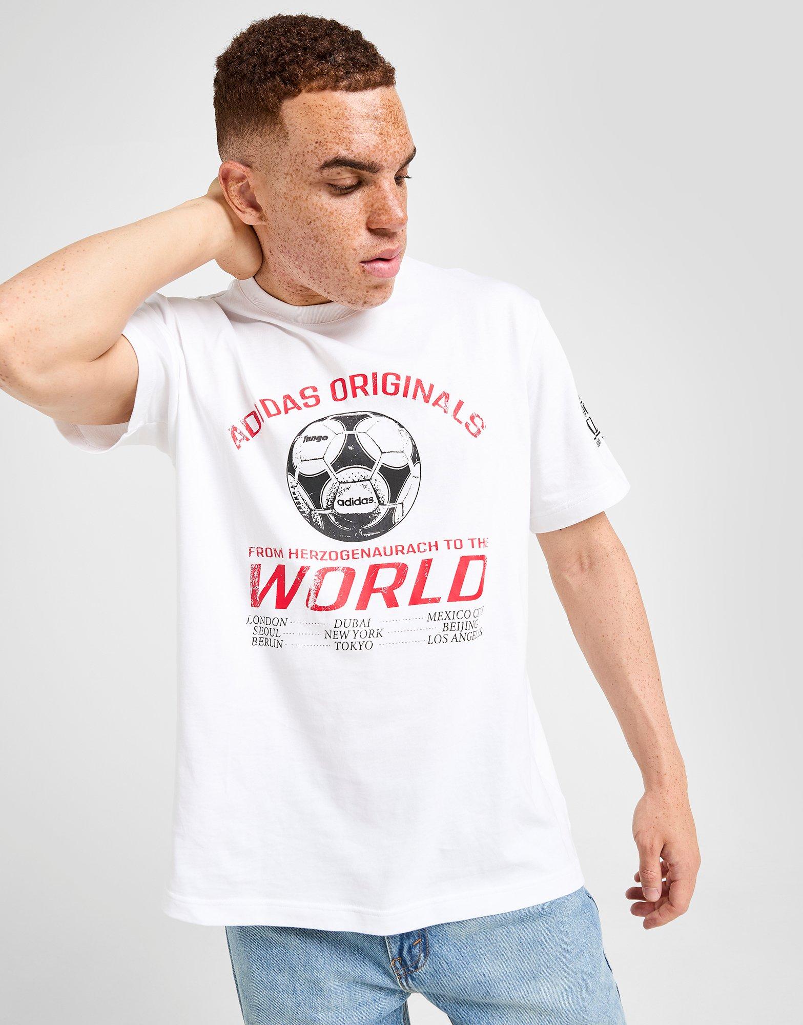 90s Football Graphic T-Shirt