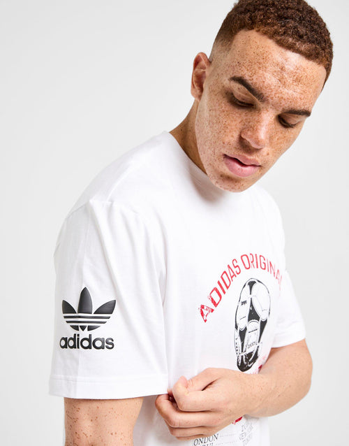90s Football Graphic T-Shirt