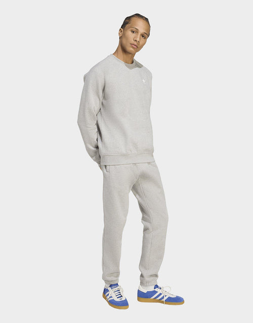 Trefoil Essential Crew Sweatshirt