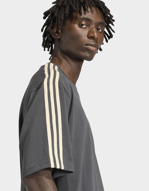 Adicolor 3-Stripes Oversized T-Shirt