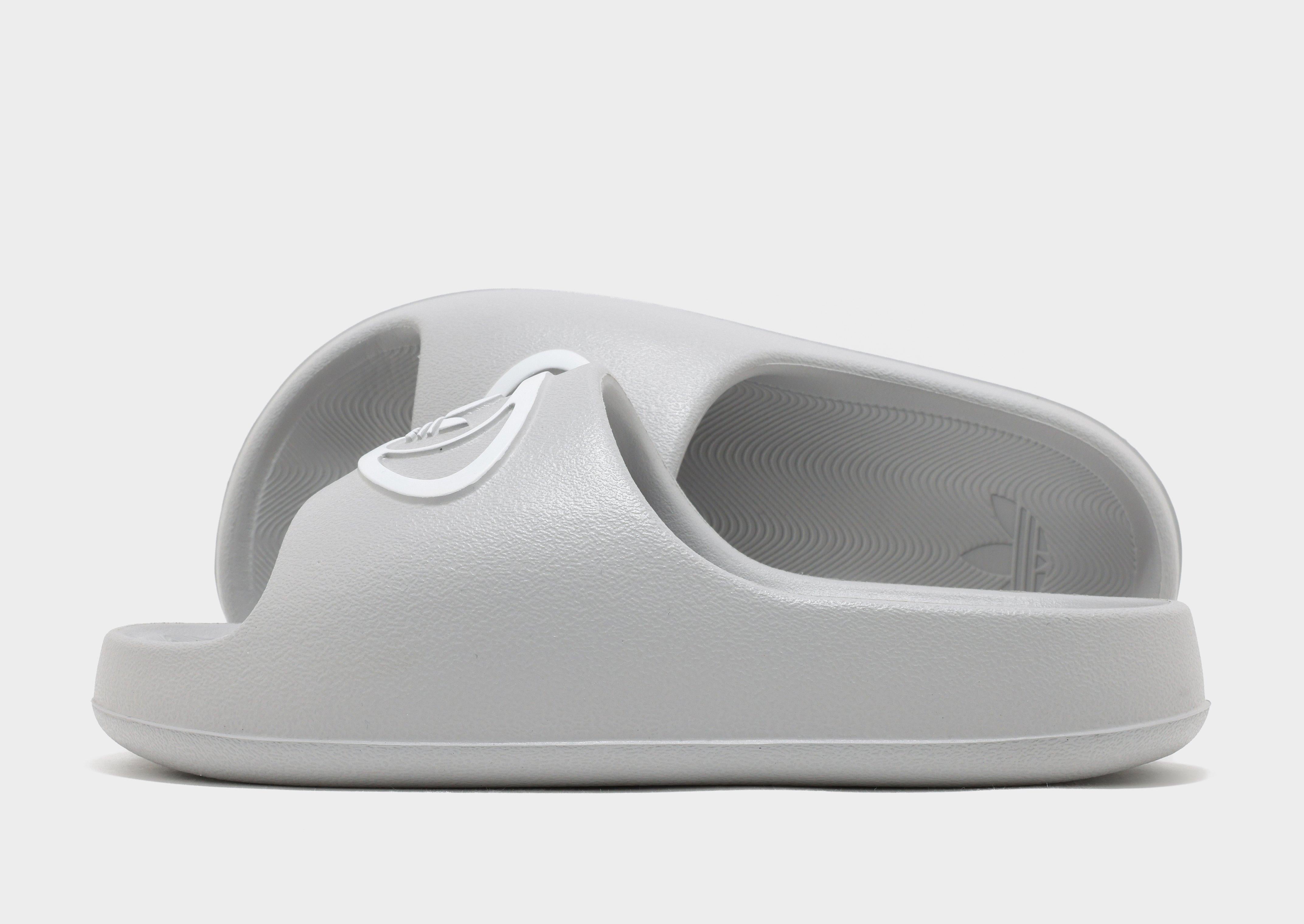 Adilette 00s Slides Women's