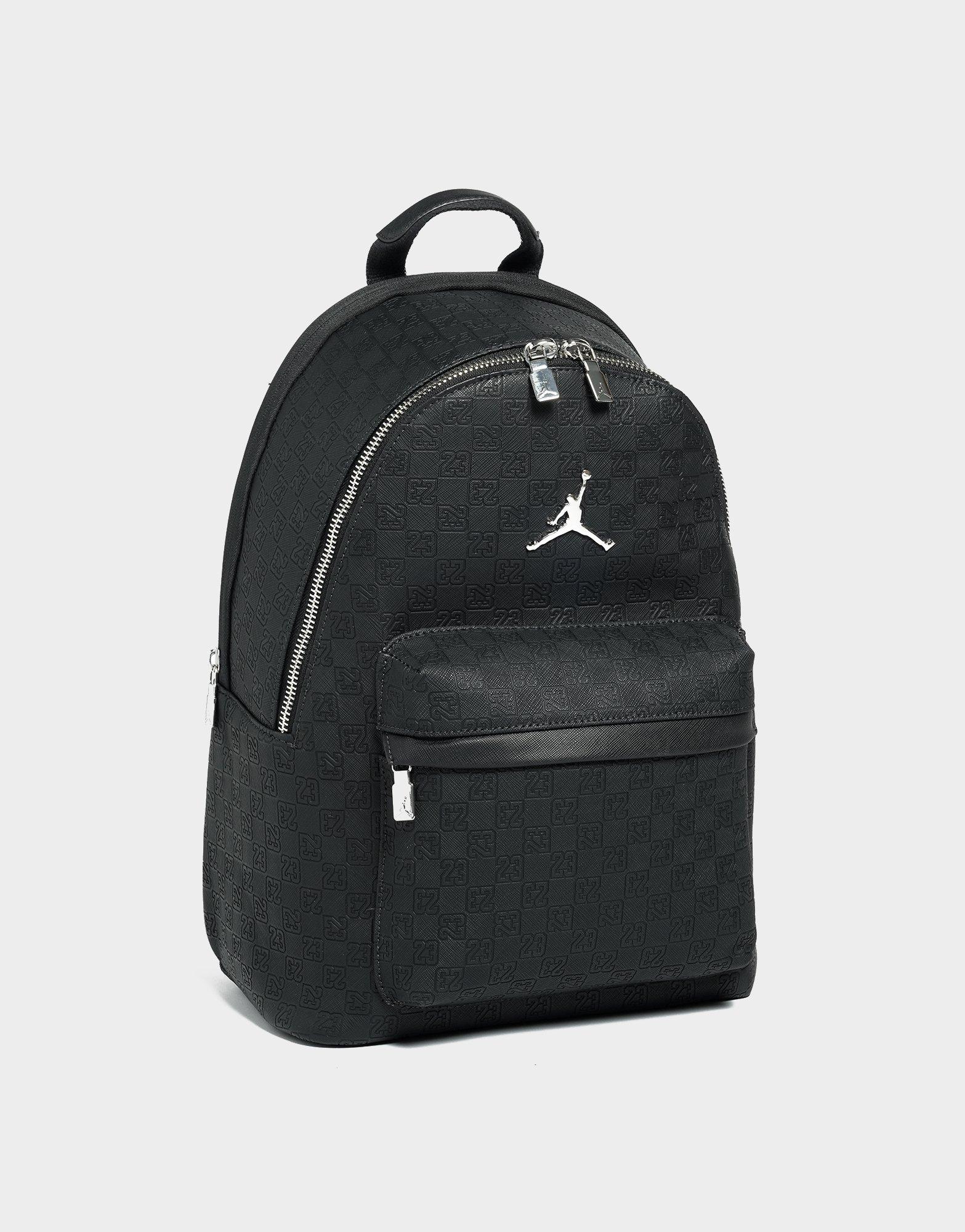 nike air jordan backpack malaysia Mini School the sturdy zipper ensures the safety of your belongings Jordan Air Patrol Backpack (29L).