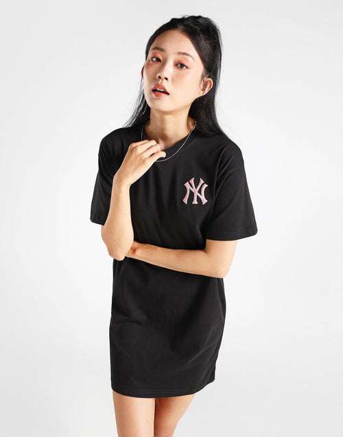 Blossom T-Dress
