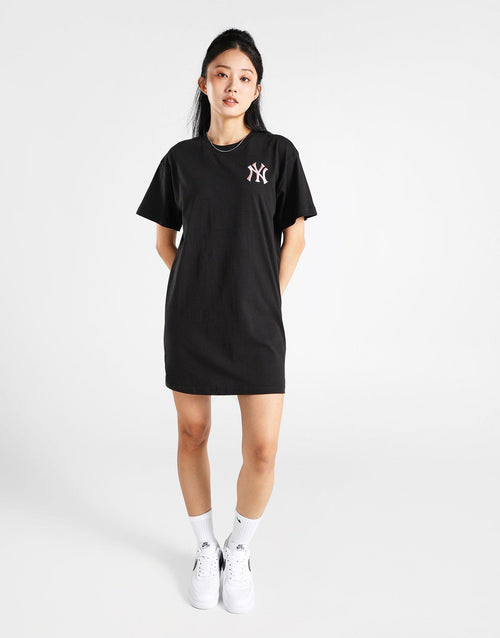 Blossom T-Dress