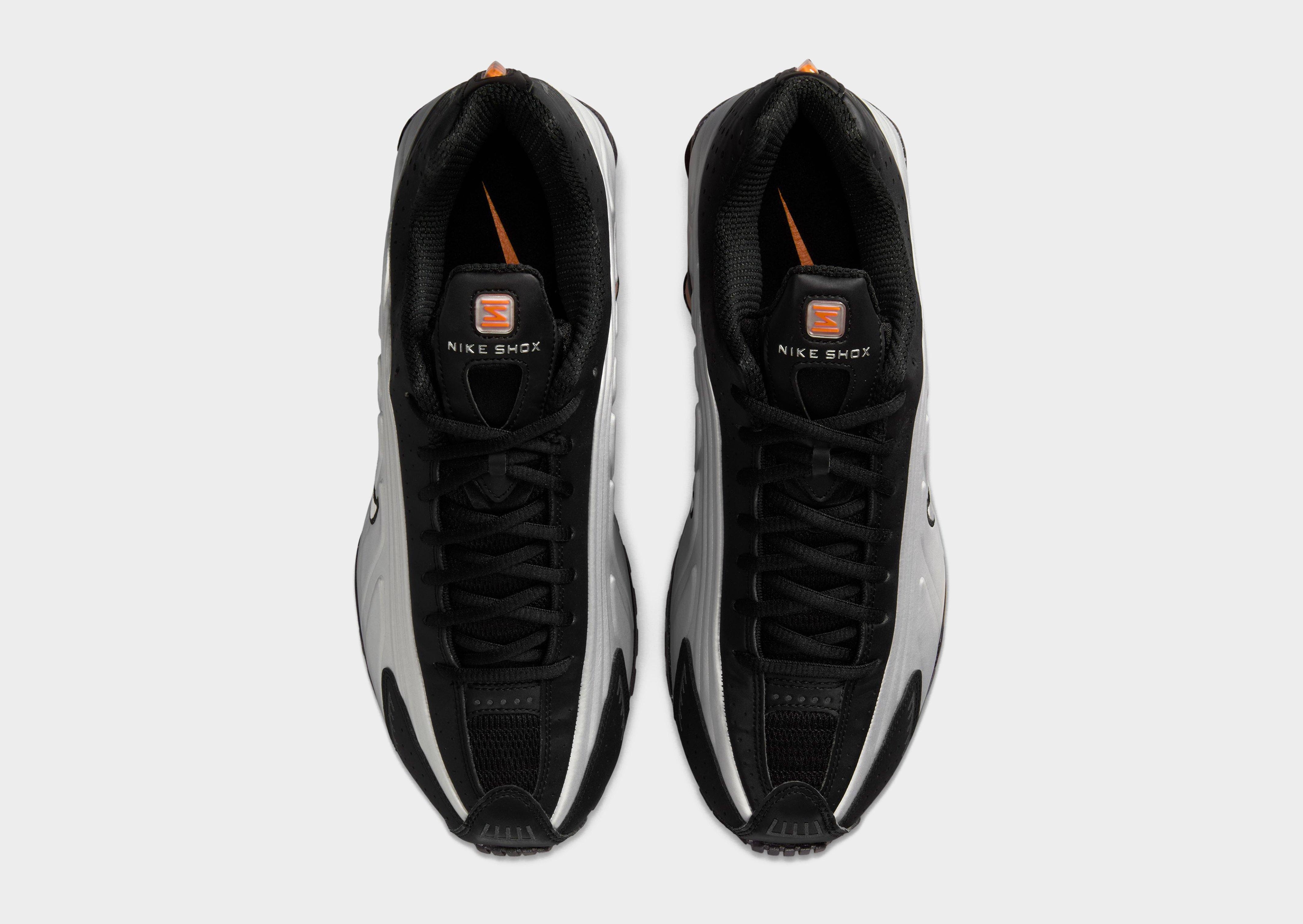 Black Nike Shox R4 - JD Sports Malaysia