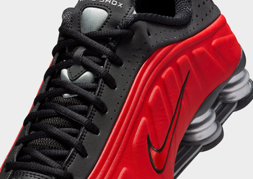 Shox R4