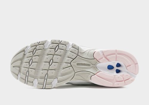 740 Women's