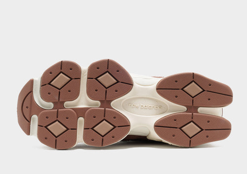 9060 Women's