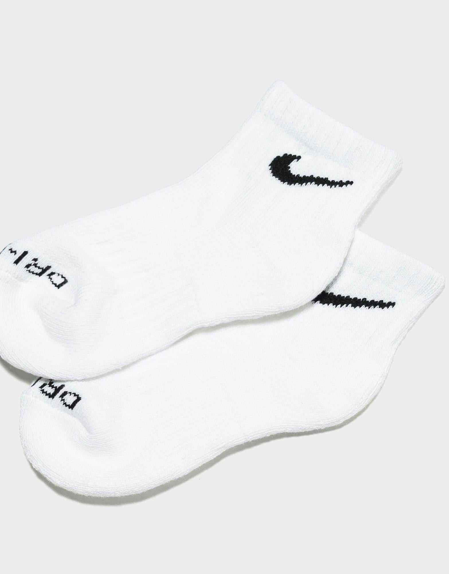 white nike socks asos